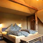 Haus Stenzinger 4* 布尔格