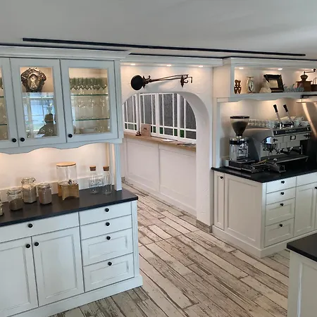 Haus Stenzinger * بورغ