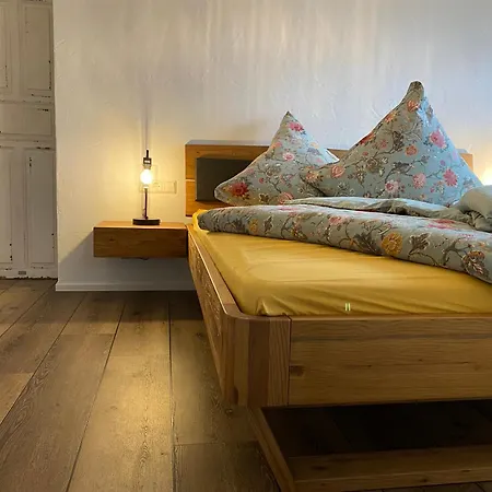 Haus Stenzinger Guest house