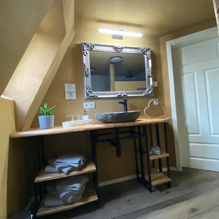Haus Stenzinger Πανσιόν 4*