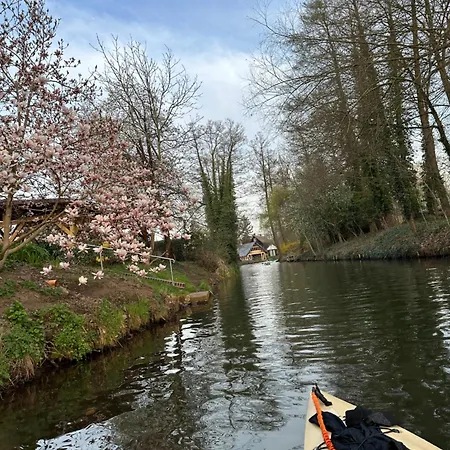 Haus Stenzinger * Burg (Spreewald)
