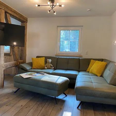 Haus Stenzinger بيت ضيافة *